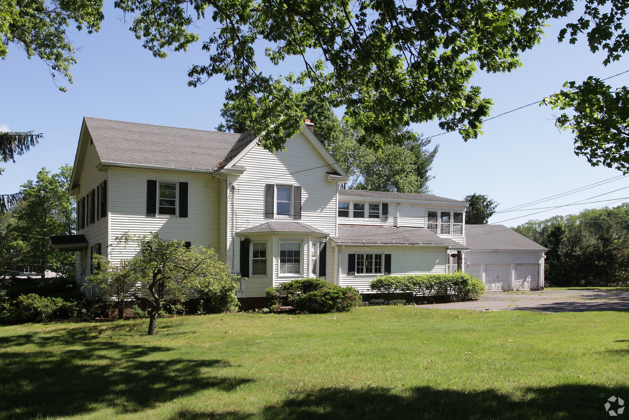 131 S Main St, East Windsor, CT for sale Primary Photo- Image 1 of 1