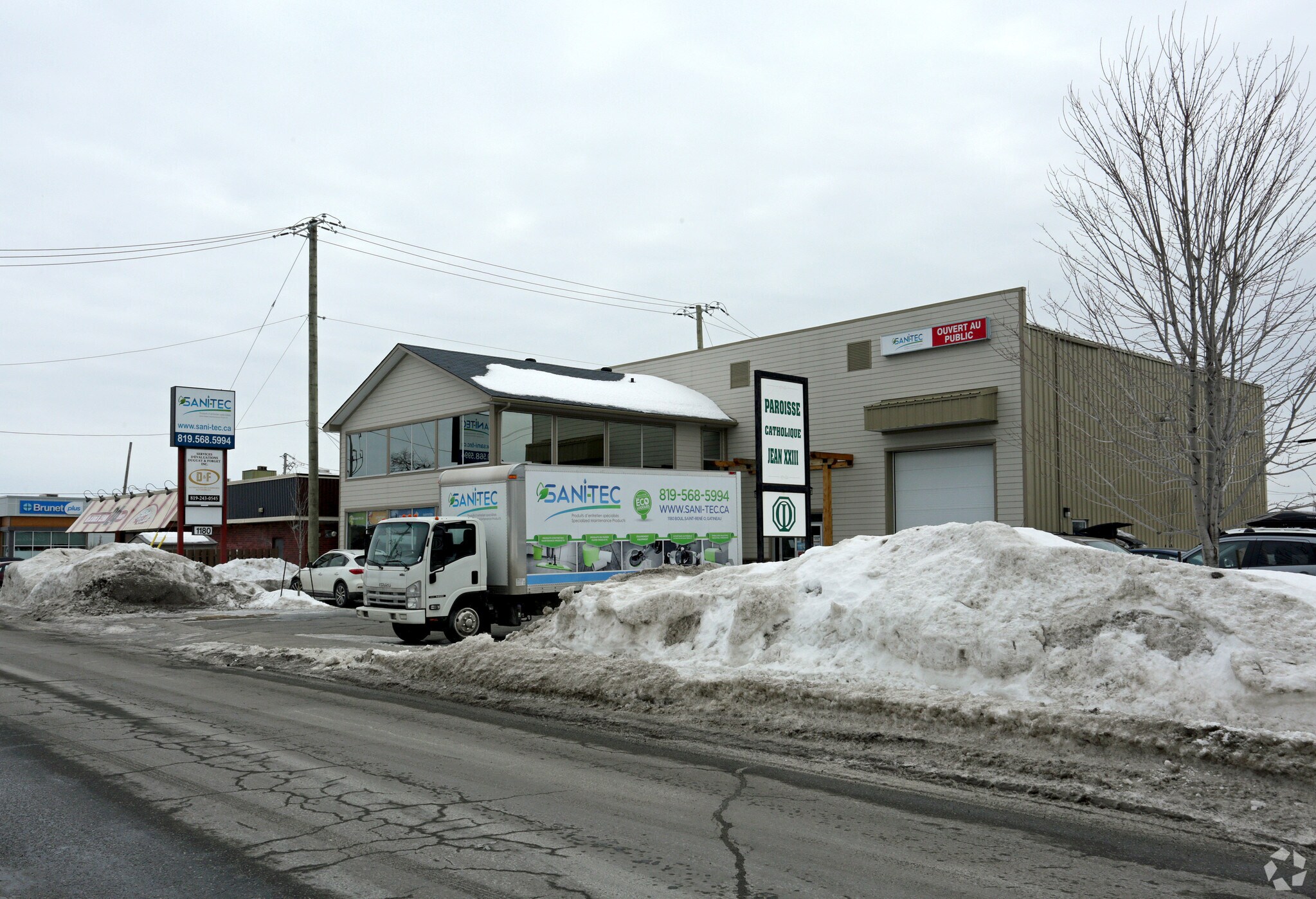 1180 Boul Saint-René O, Gatineau, QC for sale Primary Photo- Image 1 of 4