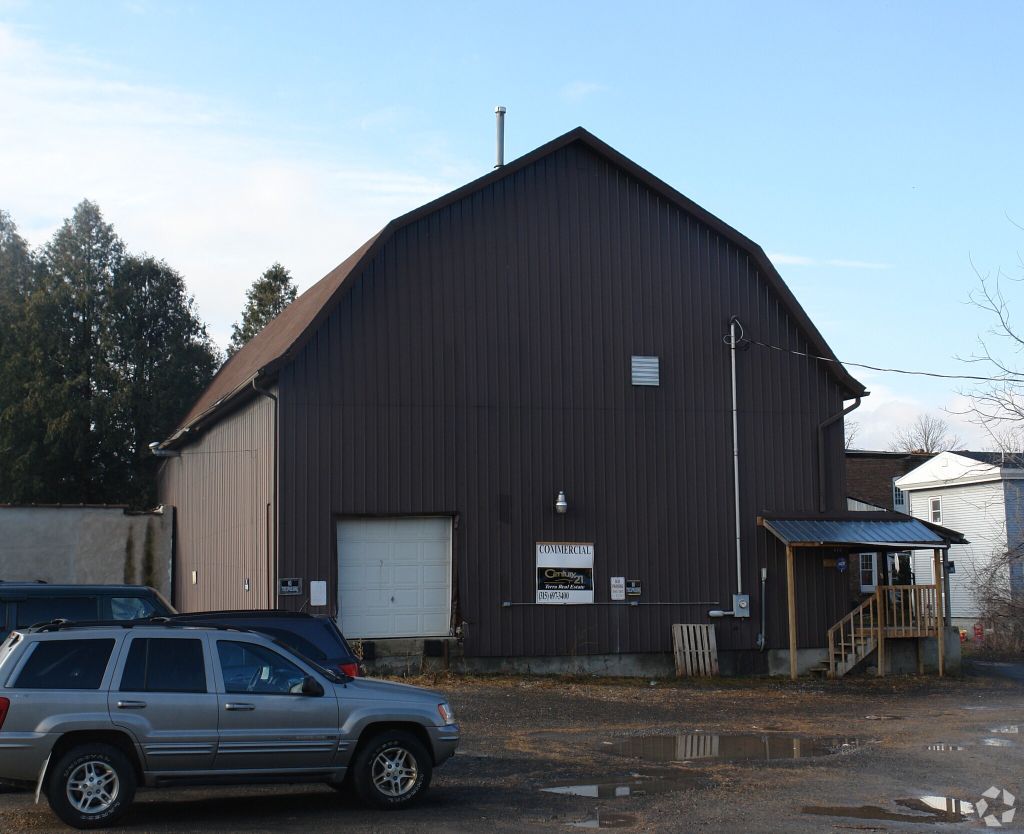 213 S Canal St, Canastota, NY for sale Primary Photo- Image 1 of 1