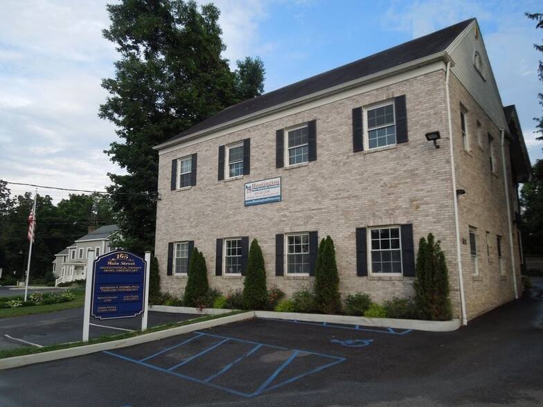 168 Main St, Huntington, NY for sale - Primary Photo - Image 1 of 1