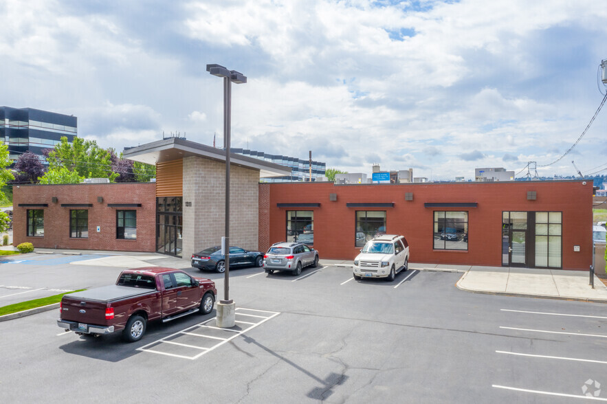 1303-1311 N Washington St, Spokane, WA for lease - Building Photo - Image 3 of 4