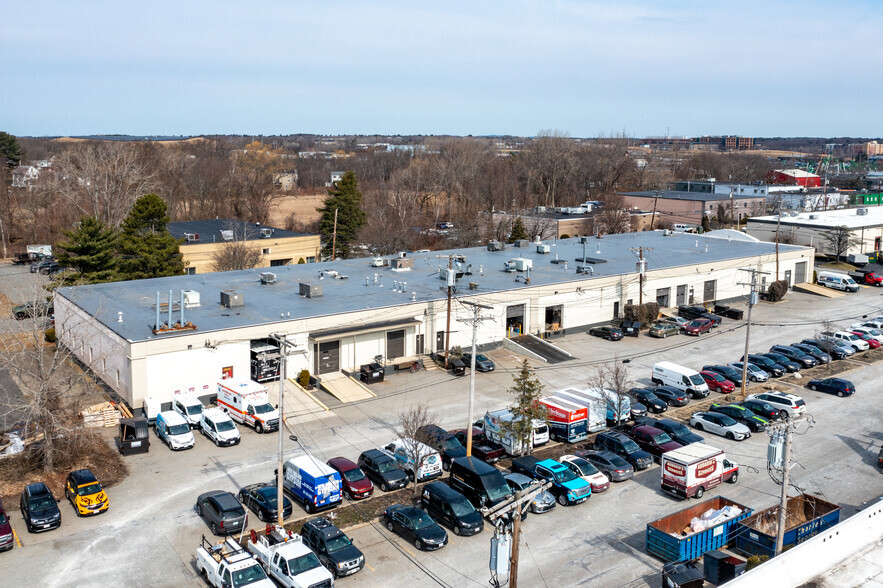 30-32 6th Rd, Woburn, MA for sale - Primary Photo - Image 1 of 1