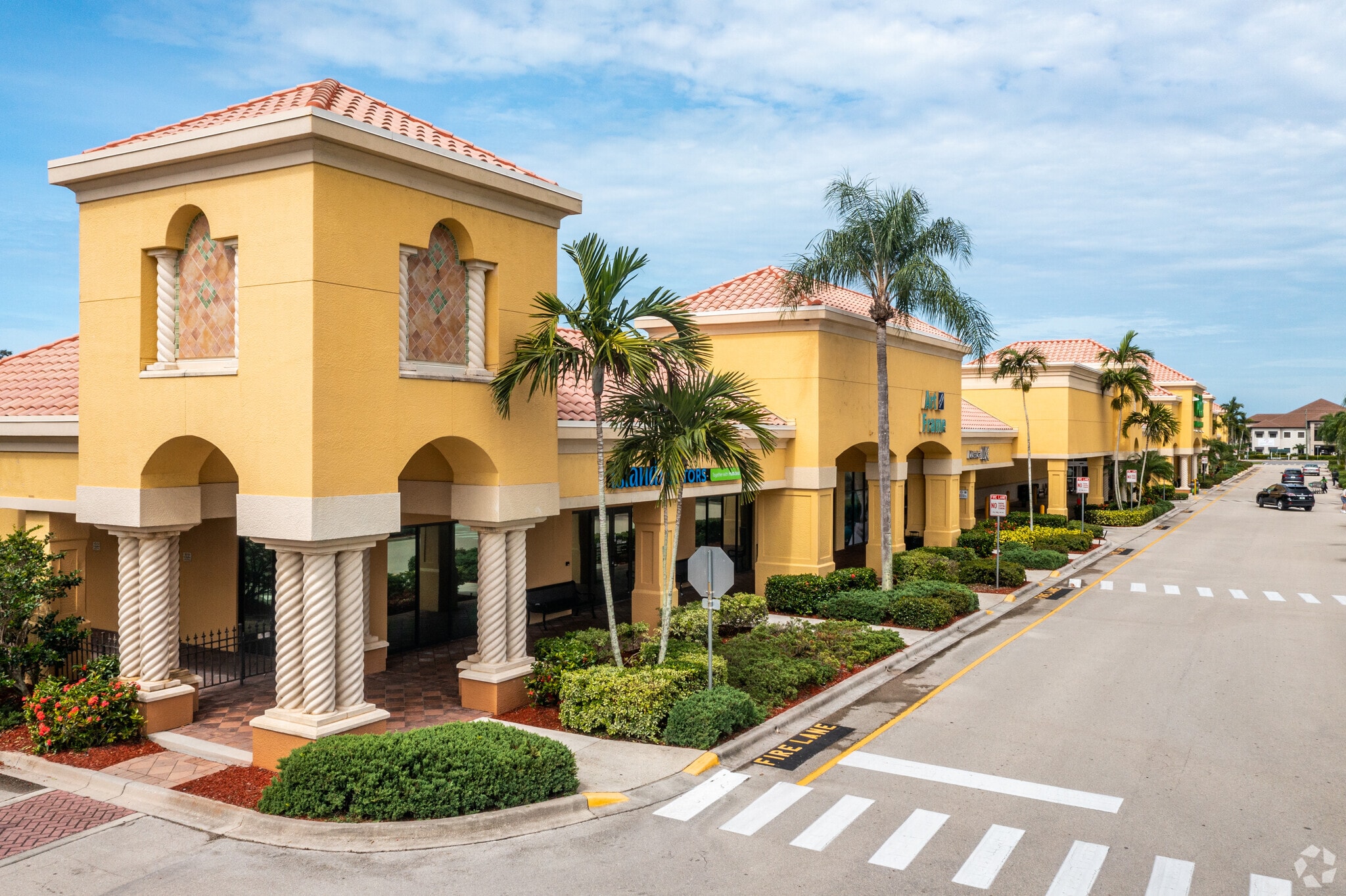 2420-2500 Vanderbilt Beach Rd, Naples, FL for lease Building Photo- Image 1 of 21