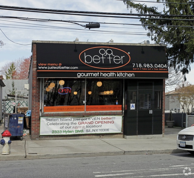 4085 Victory Blvd, Staten Island, NY for sale - Primary Photo - Image 1 of 1