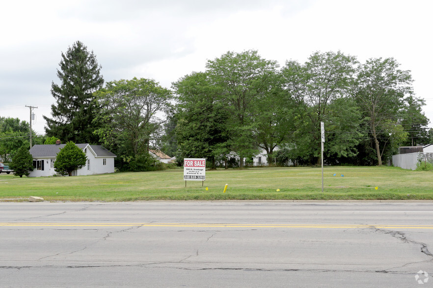 600-624 S Lapeer Rd, Oxford, MI for sale - Primary Photo - Image 1 of 1