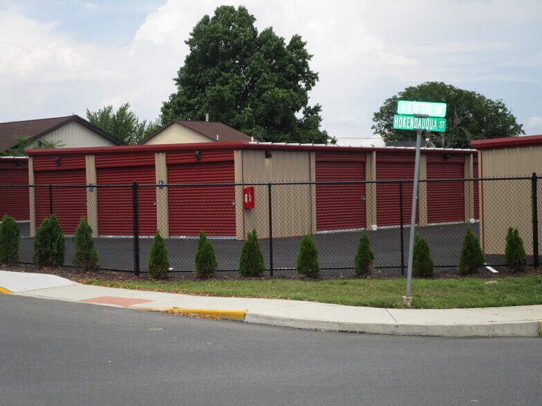 219 S 5th St, Coplay, PA for sale - Building Photo - Image 1 of 1