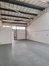 Progress Way, Croydon for lease Interior Photo- Image 2 of 4