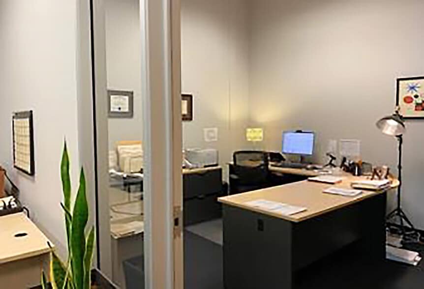 851 Napa Valley Corporate Way, Napa, CA for lease - Interior Photo - Image 2 of 6