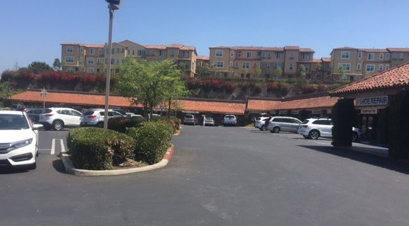 25561-25571 Jeronimo Rd, Mission Viejo, CA for lease - Building Photo - Image 1 of 13