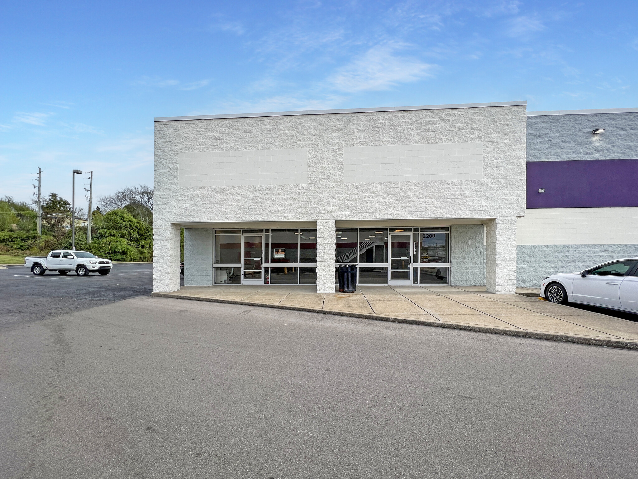 2201 Gallatin Pike N, Madison, TN for lease Building Photo- Image 1 of 11