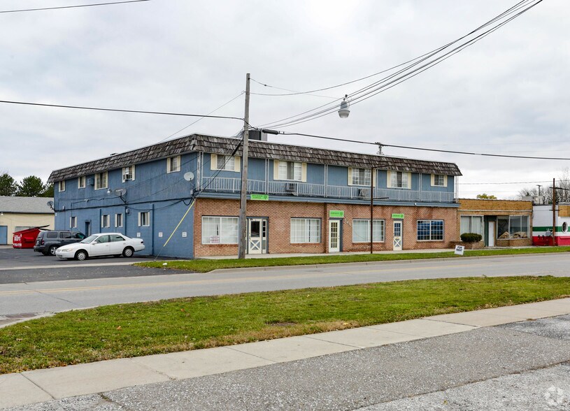 548 Shattuck Rd, Saginaw, MI 48604