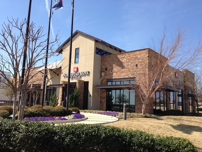 1002 Texan Trl, Grapevine, TX for sale - Primary Photo - Image 1 of 10