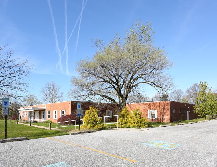 3 Reeves Station Rd, Medford, NJ 08055