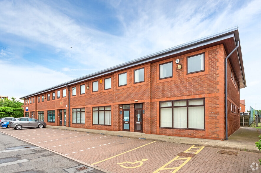 Doncaster Rd, Scunthorpe for sale - Primary Photo - Image 1 of 1