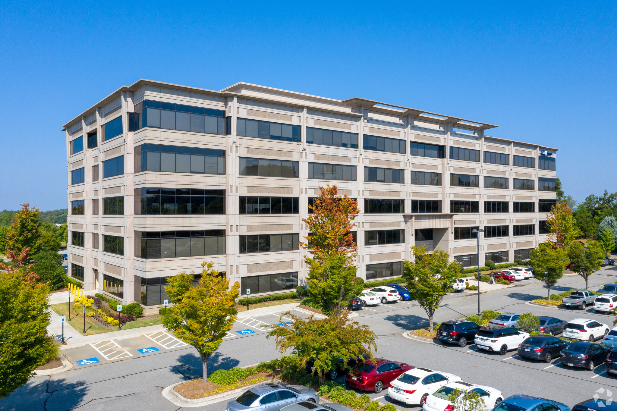 3011 Sutton Gate Dr E, Suwanee, GA for lease Building Photo- Image 1 of 16