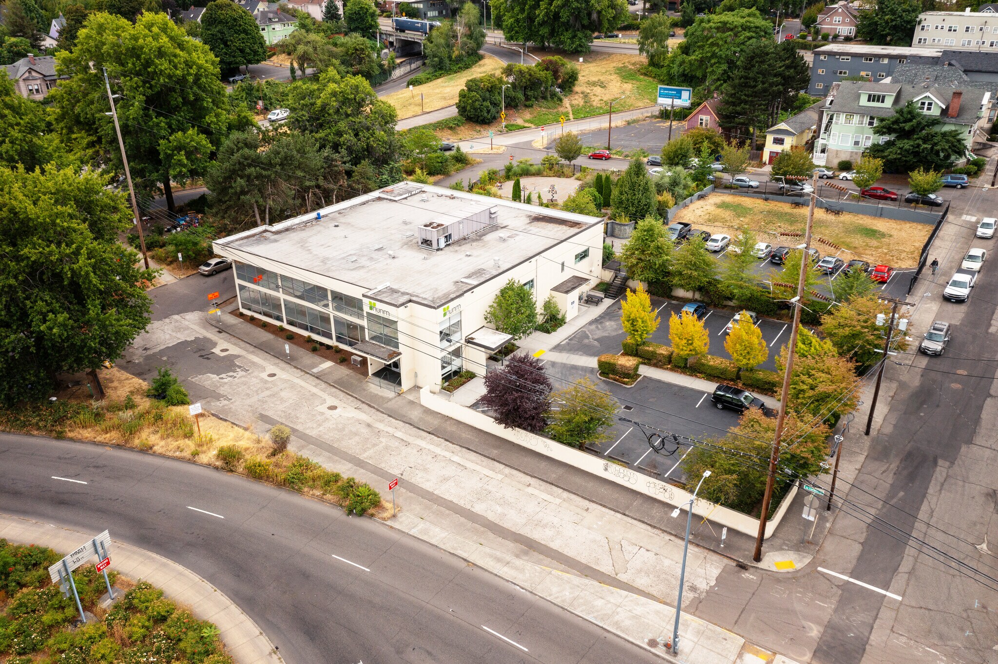 3025 SW Corbett Ave, Portland, OR for sale Building Photo- Image 1 of 1