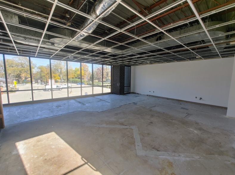 12211 S Harlem Ave, Palos Heights, IL for lease - Interior Photo - Image 3 of 13
