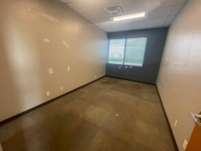 1515 Jarret Pl, Bronx, NY for lease Building Photo- Image 1 of 8