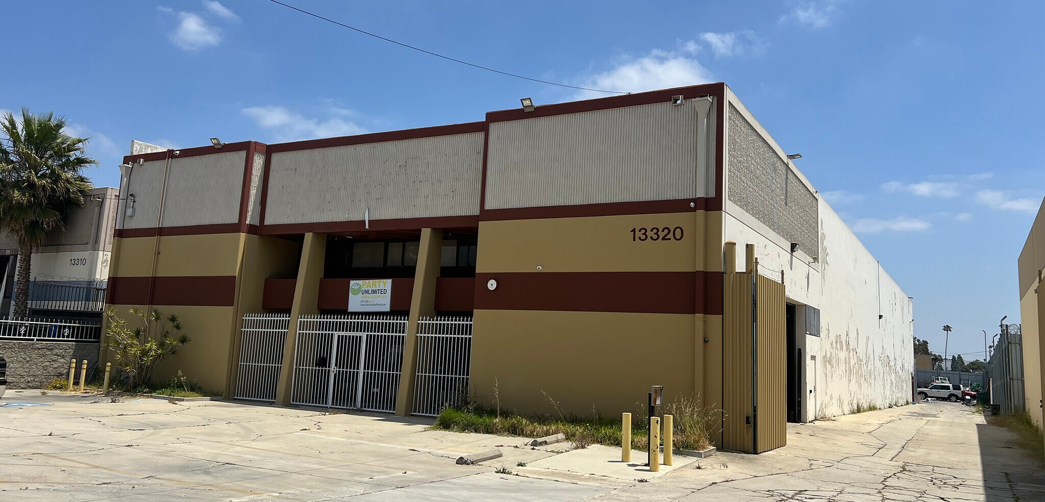 13320 S Figueroa St, Los Angeles, CA for lease Building Photo- Image 1 of 7