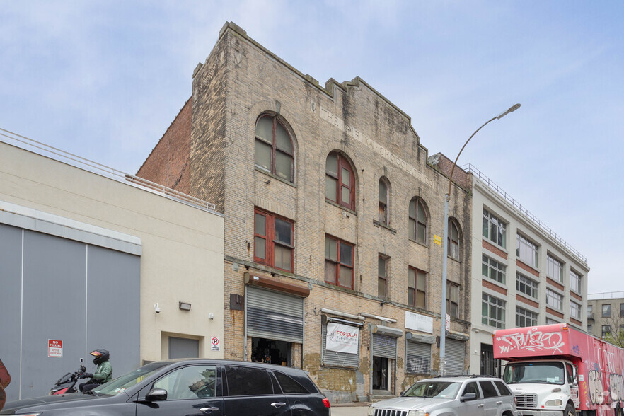 972-974 Dean St, Brooklyn, NY for sale - Primary Photo - Image 1 of 1