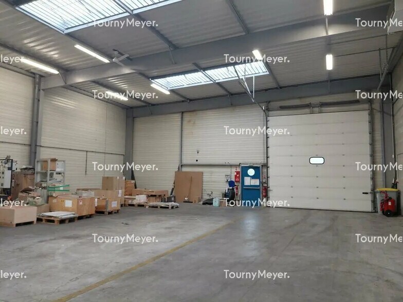 Flex in La Chapelle-sur-Erdre for lease - Building Photo - Image 3 of 9