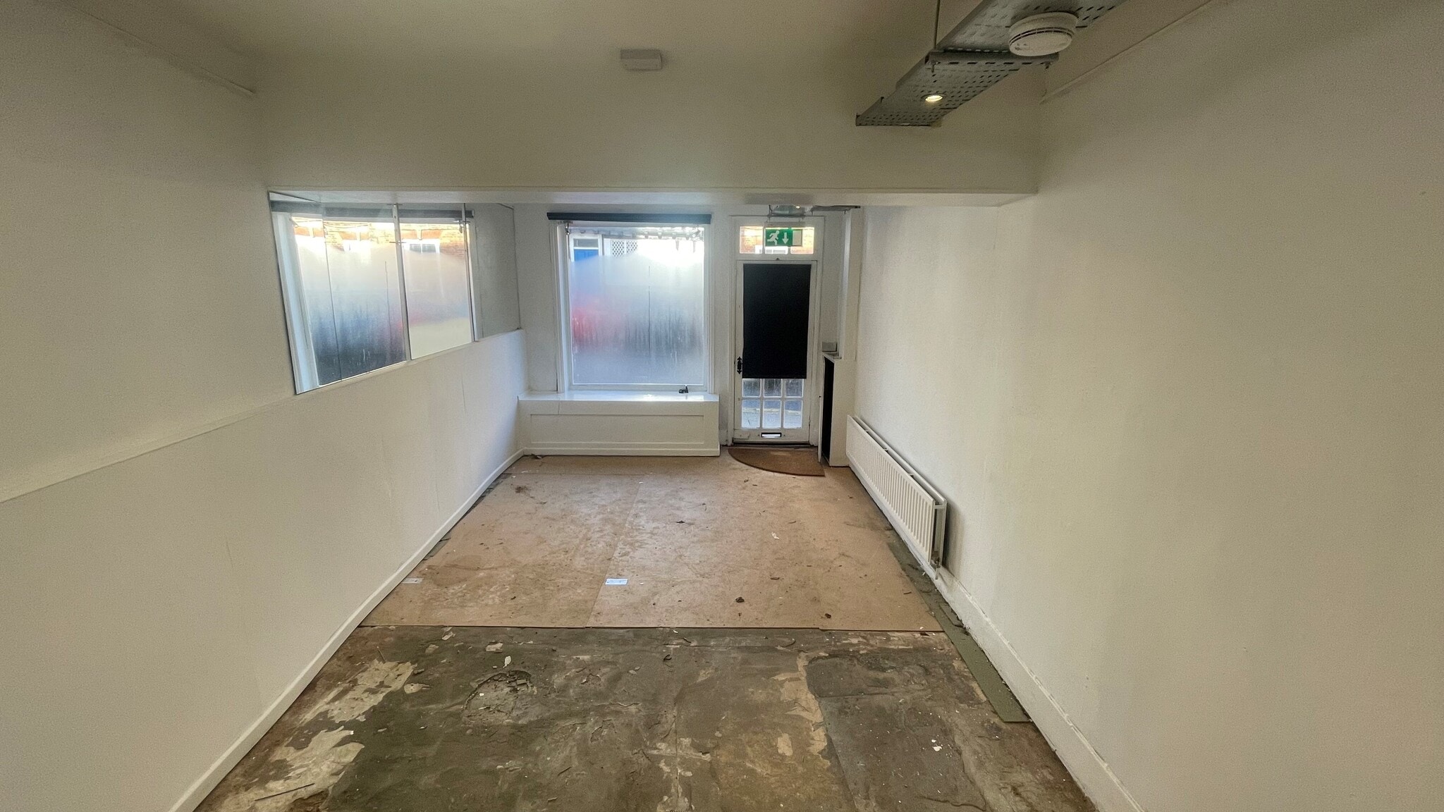 6 Smith St, Warwick for sale Interior Photo- Image 1 of 1