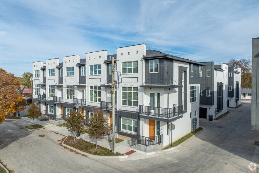 The Hive on Bee - 6 Units portfolio of 7 properties for sale on LoopNet.com - Primary Photo - Image 1 of 13