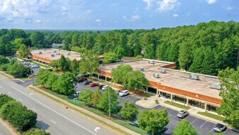 Stonehenge Corporate Center - Convenience Store