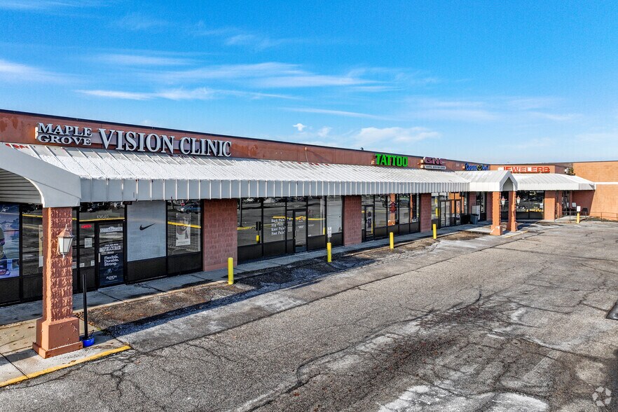 13541-13777 Grove Dr, Maple Grove, MN for sale - Building Photo - Image 1 of 1