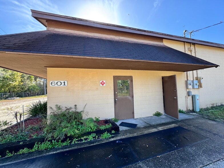 601 Lemon St, Port Orange, FL for sale - Building Photo - Image 2 of 10