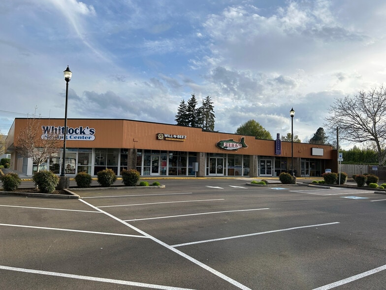 1555 12th St SE, Salem, OR for lease - Building Photo - Image 1 of 3