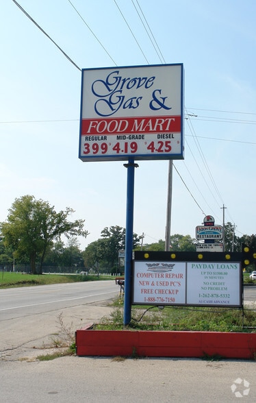 1380 15th Ave, Union Grove, WI for sale - Building Photo - Image 2 of 4