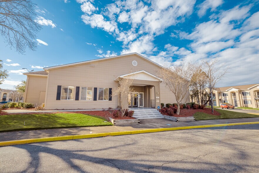 3364 Fountain Ln, Montgomery, AL 36116 Park at Fountain Lane