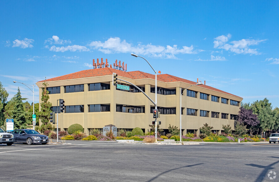 3100 De la Cruz Blvd, Santa Clara, CA for lease - Building Photo - Image 3 of 10