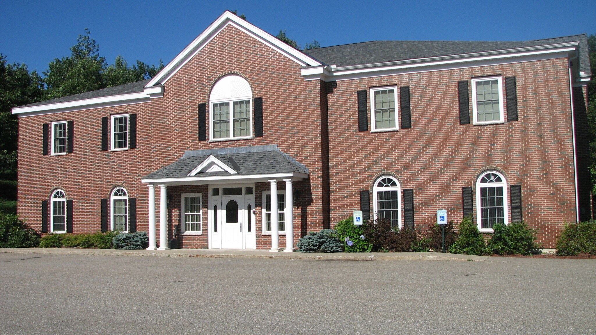 2 Village Green Rd, Hampstead, NH for sale Building Photo- Image 1 of 1