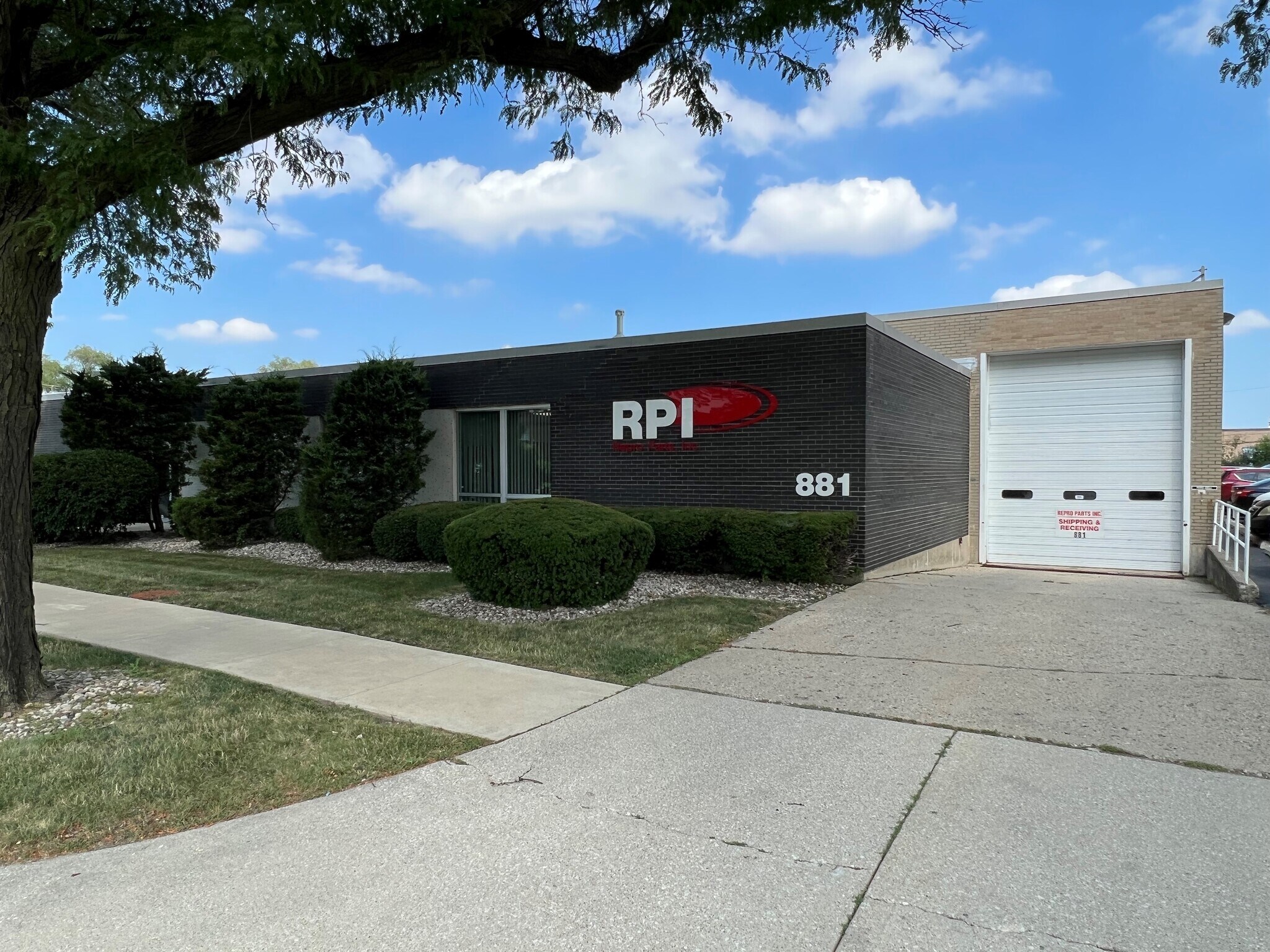 881 Industrial Dr, Elmhurst, IL for sale Building Photo- Image 1 of 1