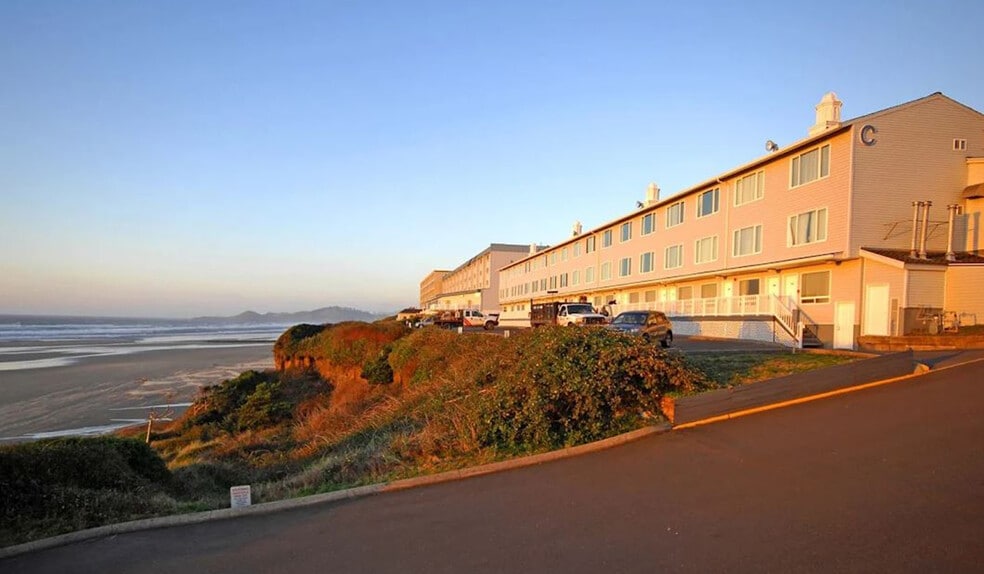 536-614 SW Elizabeth St, Newport, OR for sale - Building Photo - Image 2 of 17