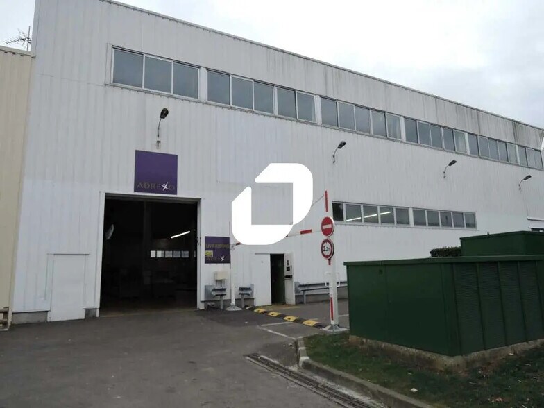 1267-1371 Route De 40 Sous, Orgeval for lease - Building Photo - Image 2 of 9