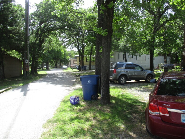 1401 N Choctaw Rd, Choctaw, OK for sale - Primary Photo - Image 1 of 26