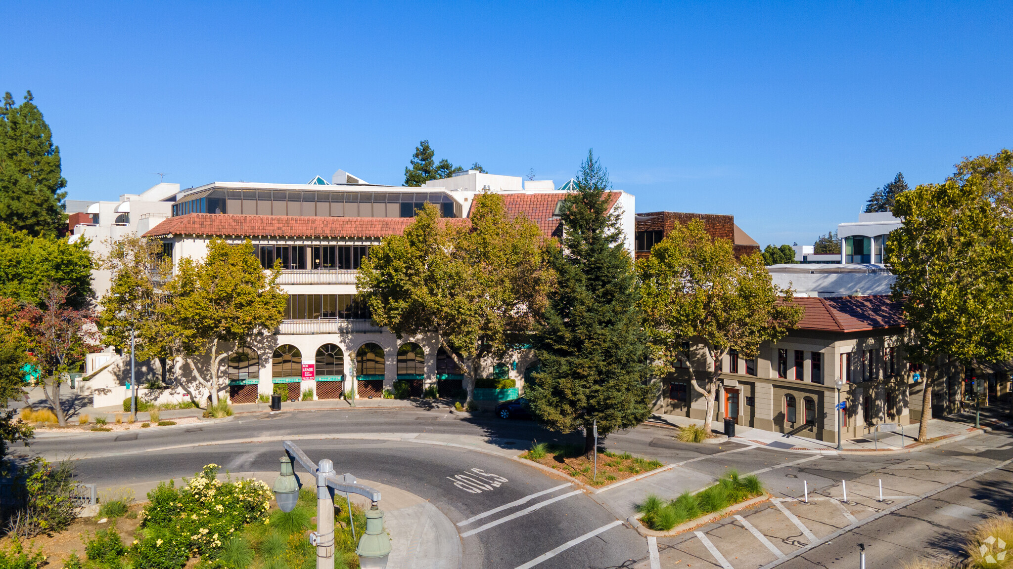 444 High St, Palo Alto, CA for lease Building Photo- Image 1 of 69