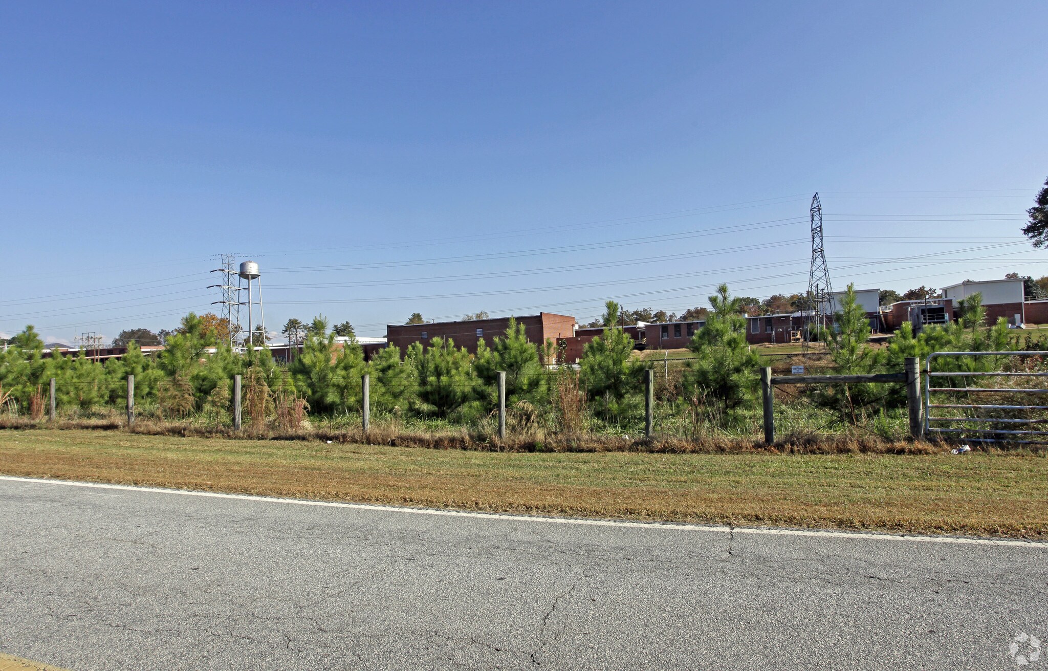 147 Store Rd, Easley, SC for sale Primary Photo- Image 1 of 1