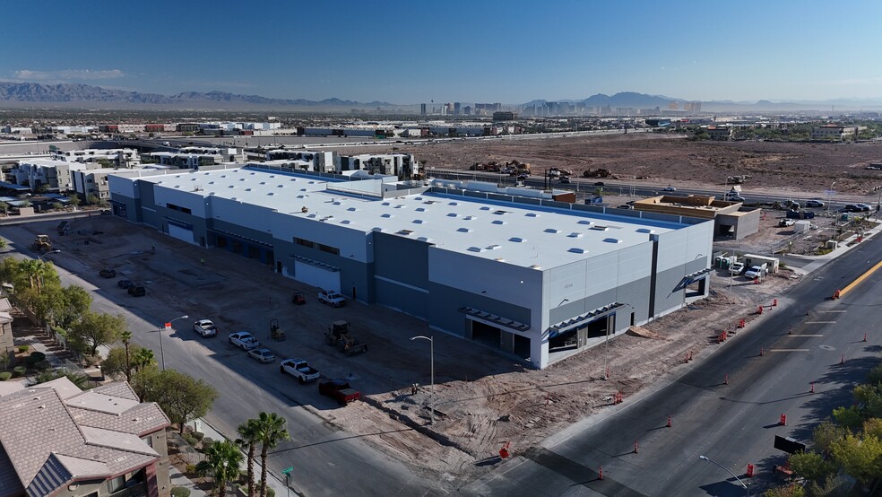 7862 S Miller Ln, Las Vegas, NV for lease - Building Photo - Image 1 of 3