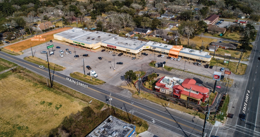 Hwy 6, Hitchcock, TX for lease - Building Photo - Image 1 of 2