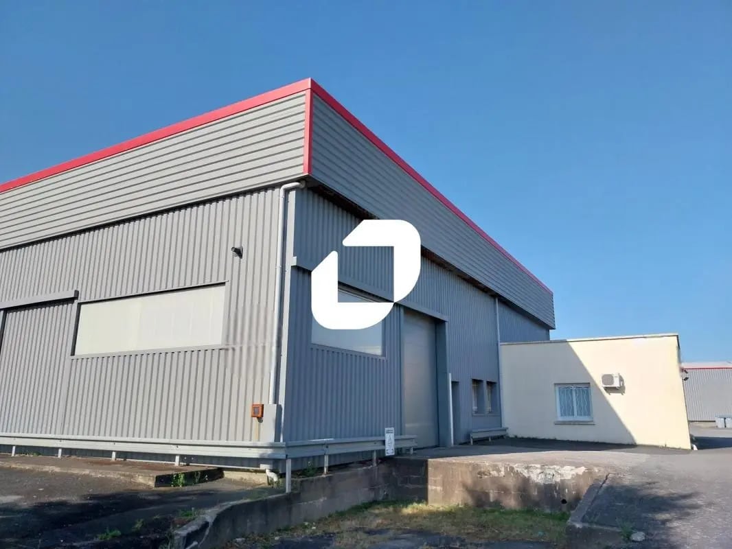 Flex in Carquefou for lease Building Photo- Image 1 of 7