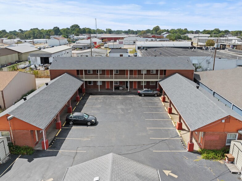 1420 Triplett St, Owensboro, KY for sale - Aerial - Image 2 of 34