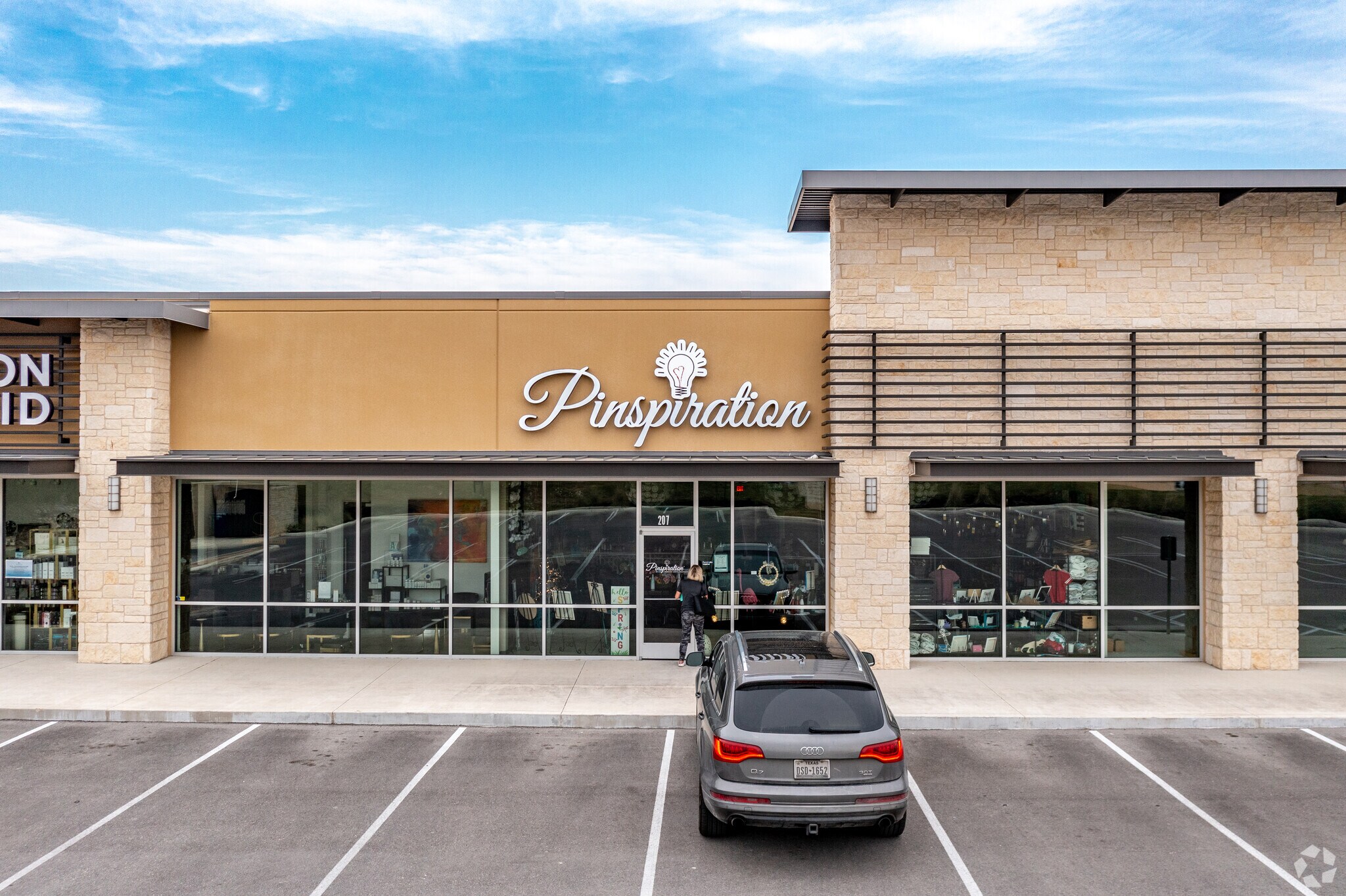 4050 N Loop 1604 W, Shavano Park, TX 78231 Huntington Square