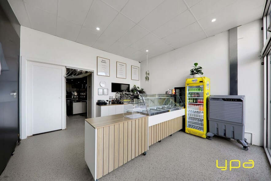 View Photo