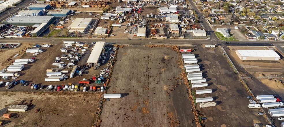 Quantico Ave, Bakersfield, CA for sale - Primary Photo - Image 1 of 1