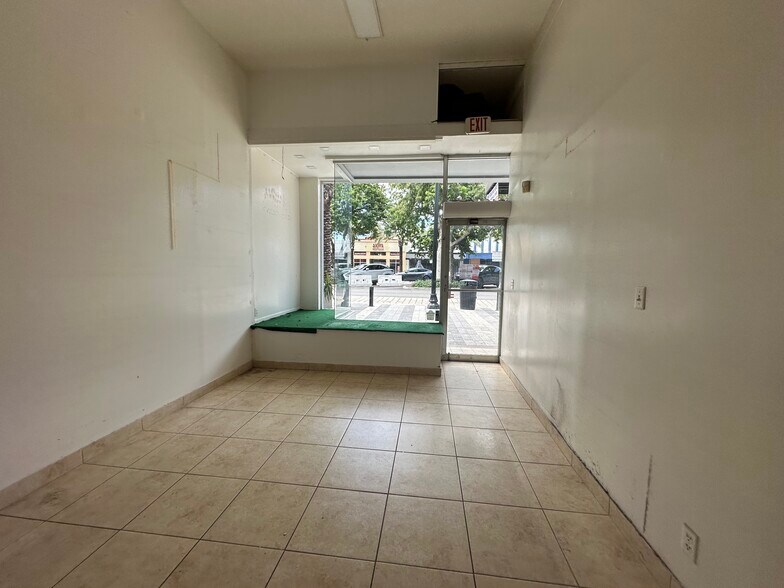 1932 Hollywood Blvd, Hollywood, FL for lease - Building Photo - Image 2 of 8