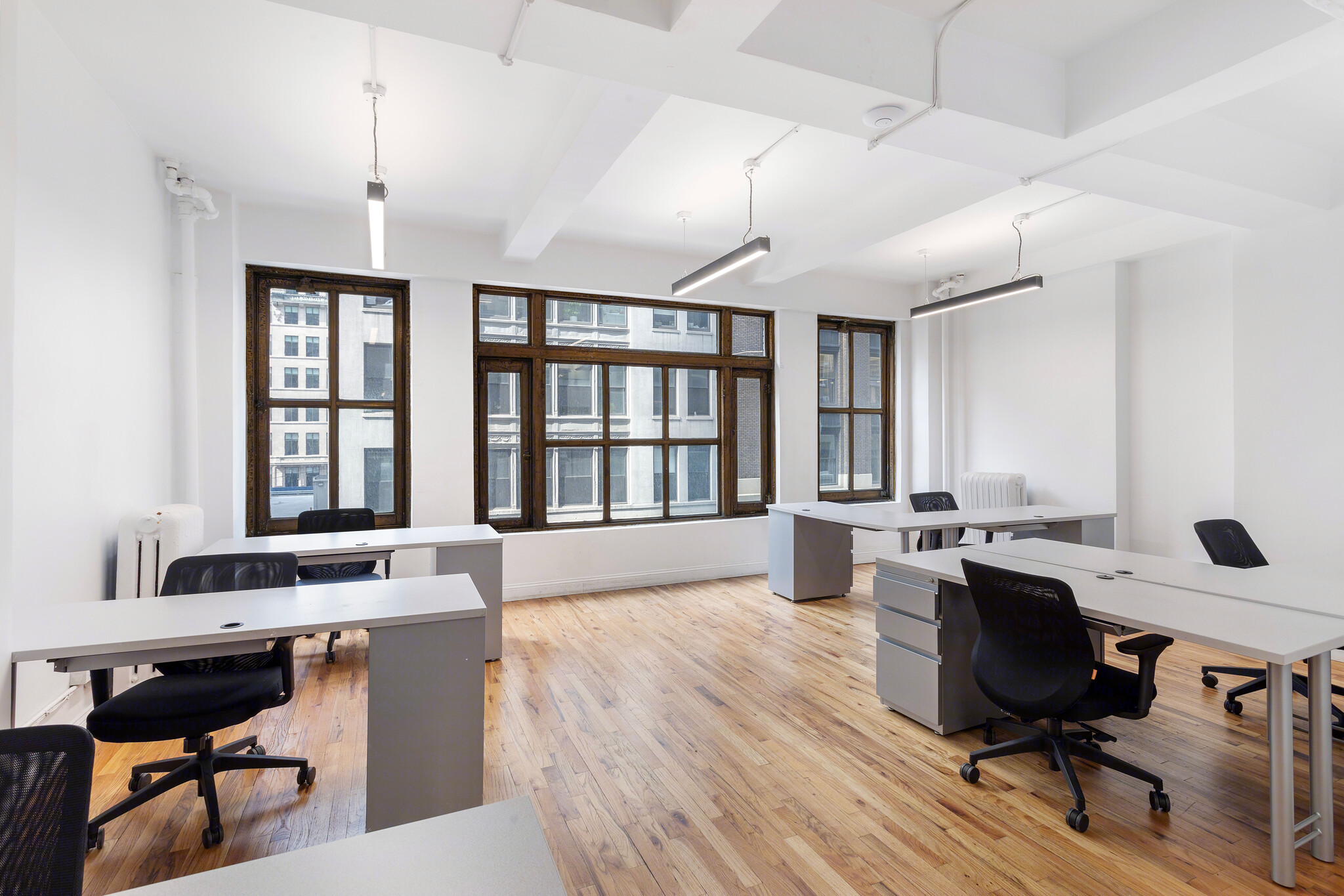 13 W 36th St, New York, NY for lease Interior Photo- Image 1 of 8